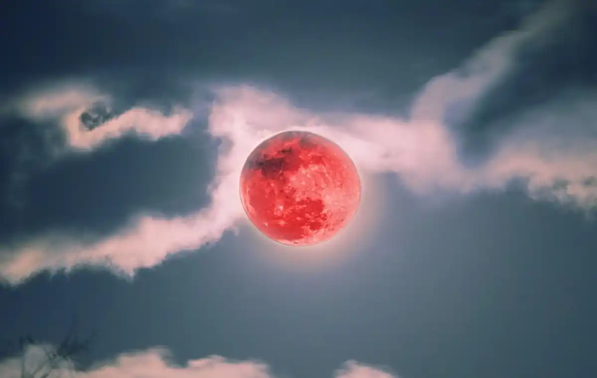 https://astroserwis.com/wp-content/uploads/2022/11/22-11-7-krwawy-ksiezyc-zacmienie.webp